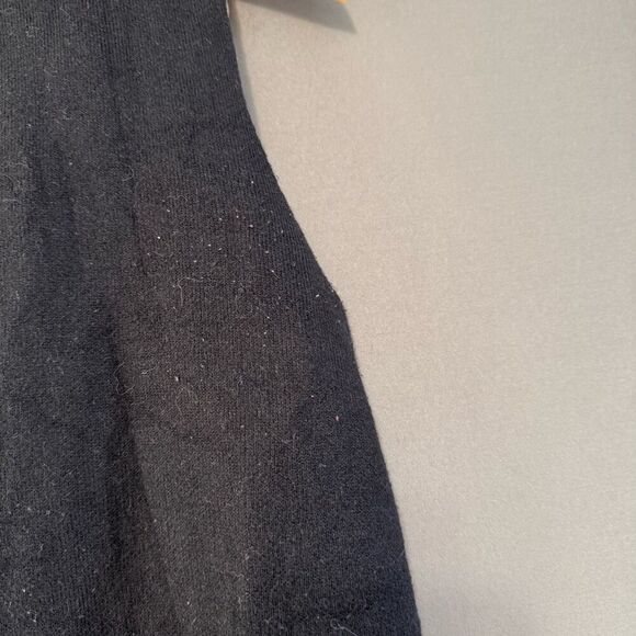 Tommy Hilfiger Women’s Long Sleeveless Cardigan Sweater Size XS Grey Color - Picture 4 of 9